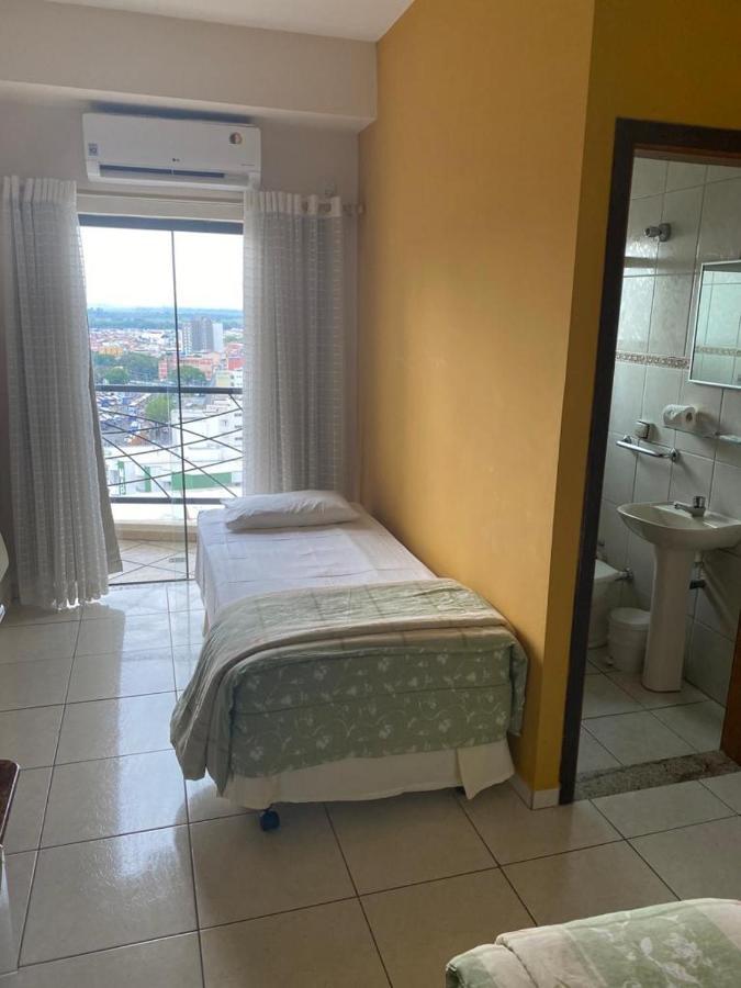 Marge Hotel Aparecida  Luaran gambar